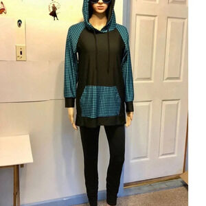 Lily By Firmiana Women workout clothes matching set size S